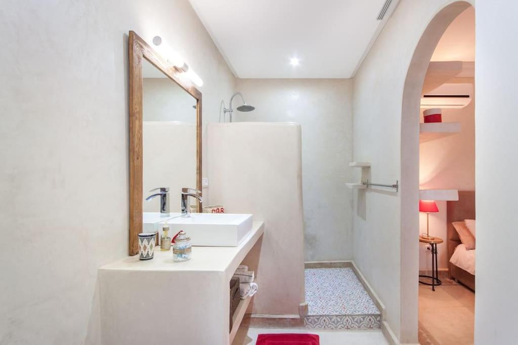 Riad Melilo Avec Piscine Chauffee Marrakesh Buitenkant foto