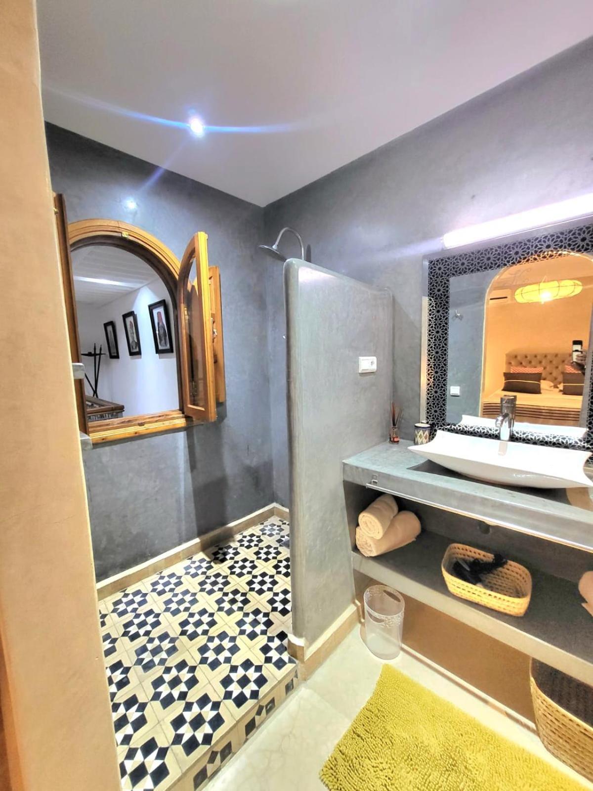 Riad Melilo Avec Piscine Chauffee Marrakesh Buitenkant foto